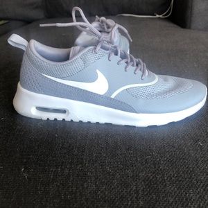 Women’s Nike Air Max Thea